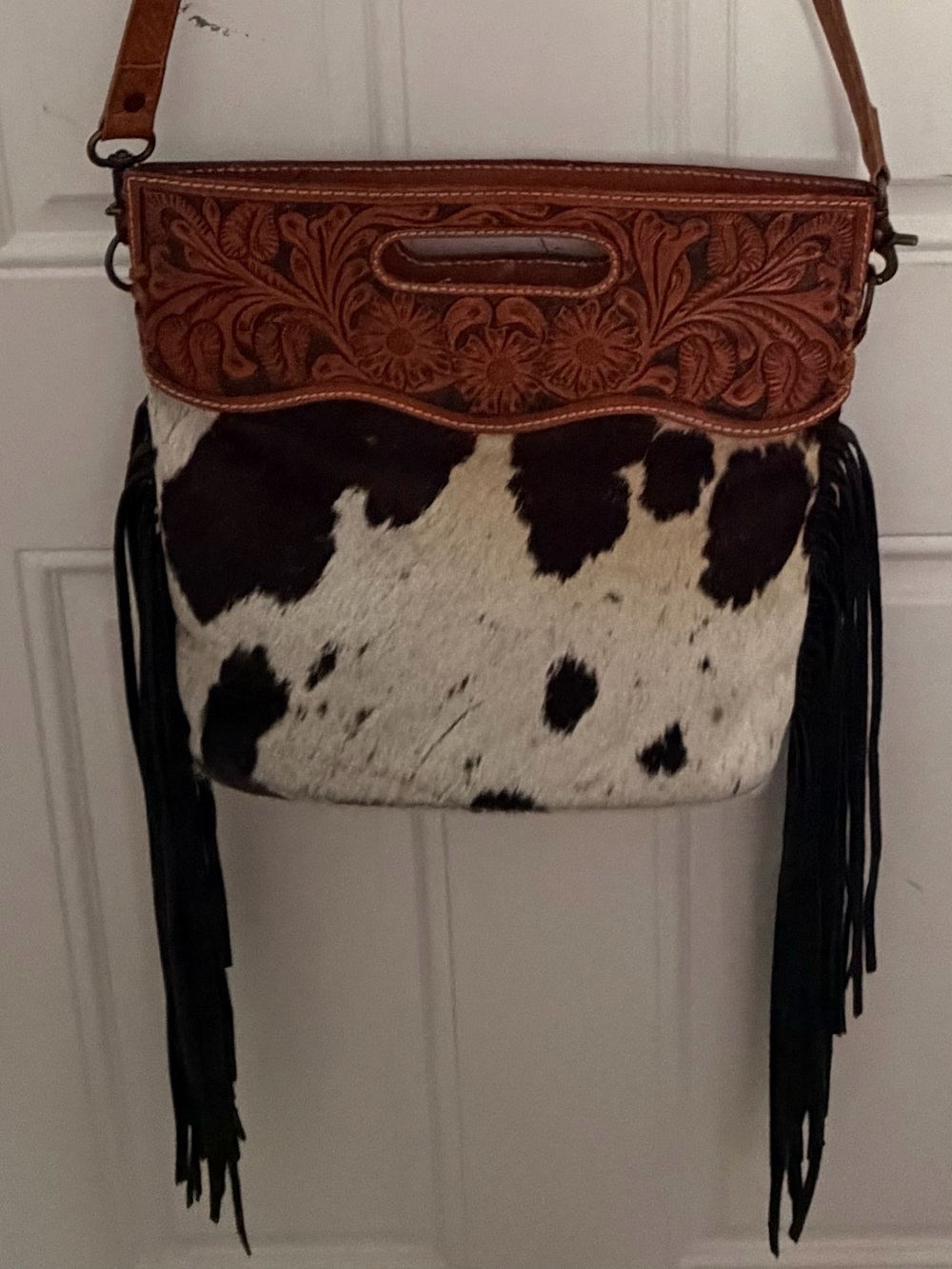 American Darling Brown & White Tooled Leather Cowhide Fringe Shoulder Bag - Picture 5 of 9